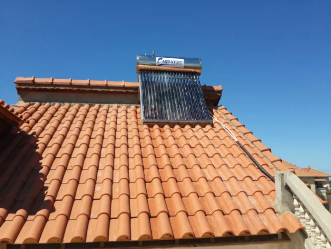 CHAUFFE EAU SOLAIRE + PANNEAUX PHOTOVOLTAIQUE