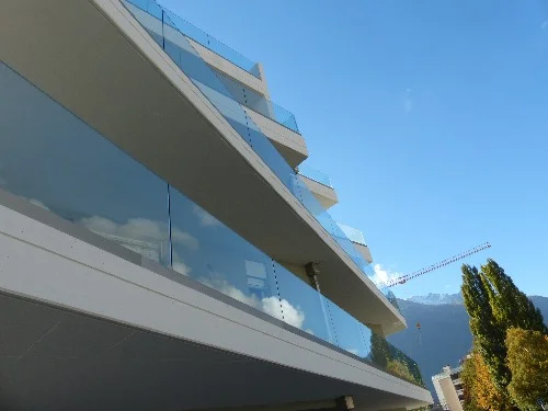 GARDE CORPS EN VERRE