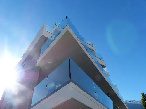 GARDE CORPS EN VERRE