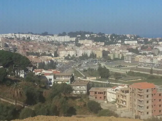 منزل بوسط المدينة