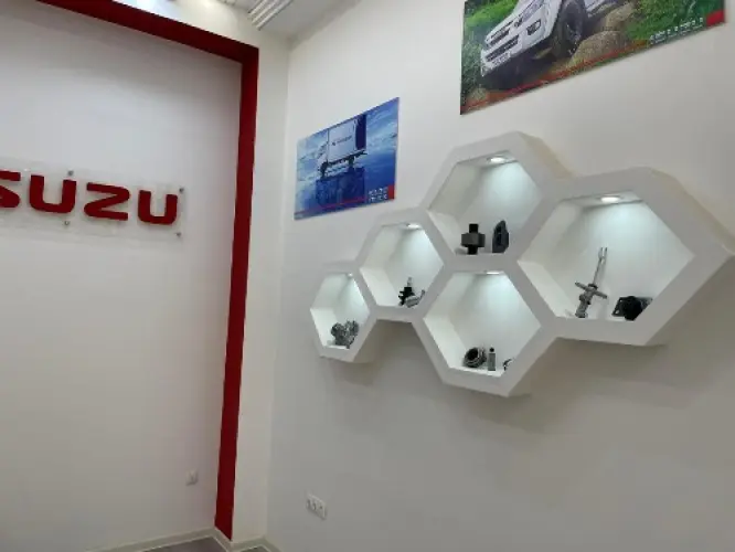 isuzu spare parts
