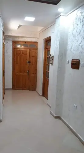 Location F3 niveau villa double facade