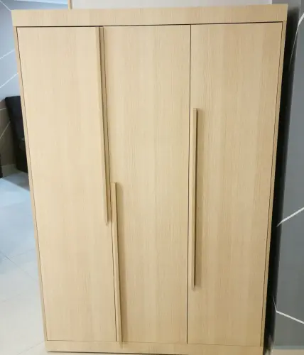 Armoire 3 portes