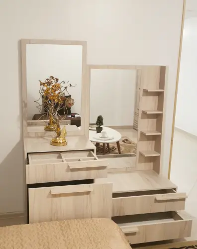coiffeuse avec chaise coffré