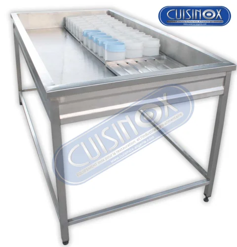 Matériel En Inox Table, Hotte, Etager