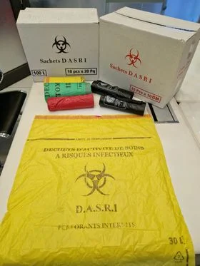 LA GAMME DASRI  COLLECTEURS +SACHETS +CARTON