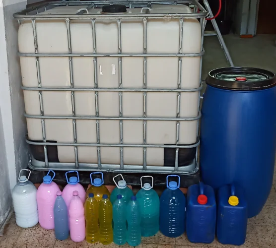 Produits de nettoyage, de blanchissement, détergents et connexes