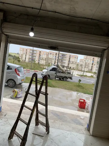 Rideaux électriques et manuel sur musre