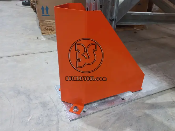 Sabot de protection d'échelle de rack à palettes
