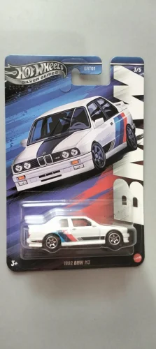 Lot de 4 mini-voitures de collection neuves (Hot Wheels / Matchbox / Majorette) – Import Malaisie