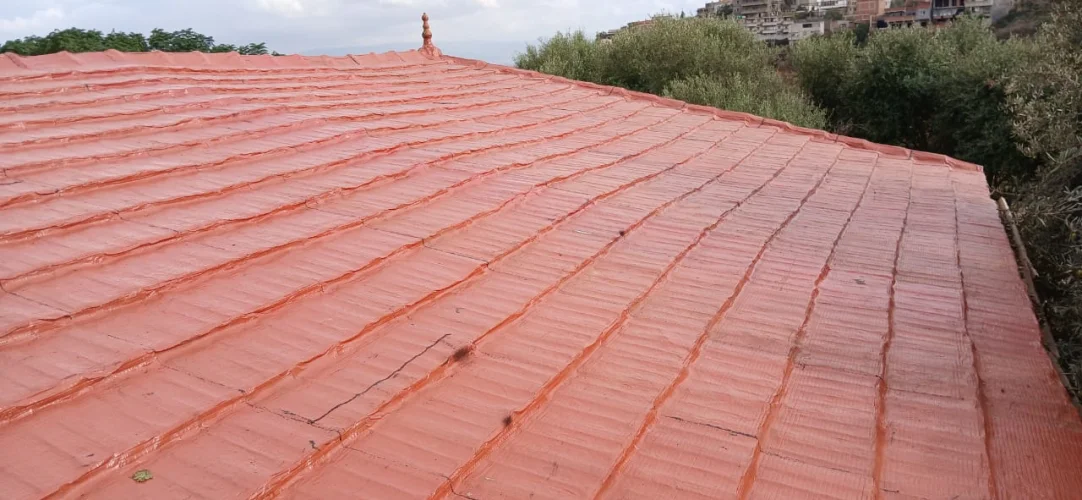 نقدم خدمات تغليف السطوح و العزل المائي