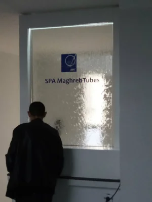 conception et realisation de fontaine et jet d'eau