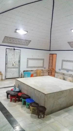 Hammam sauna, douches et salon de coiffure femme