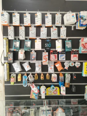 محل هواتف نقالة للبيع