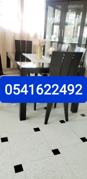 طاولة صالون