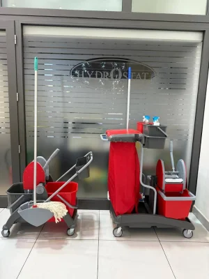 Les chariots de ménage GRAND MODEL /PETIT MODEL /LINGE