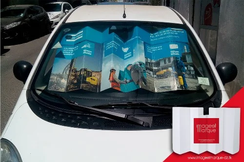 Pare-soleil publicitaire automobile en carton